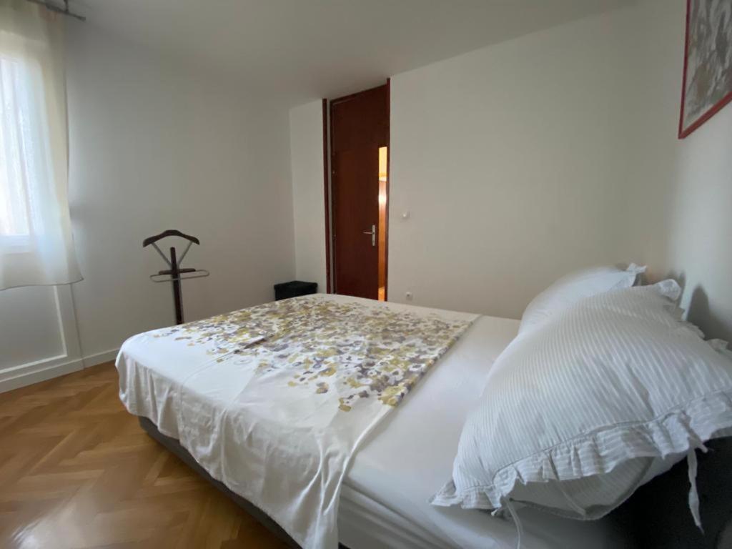 2 Bedroom Apartment/Parking/Market Split Extérieur photo