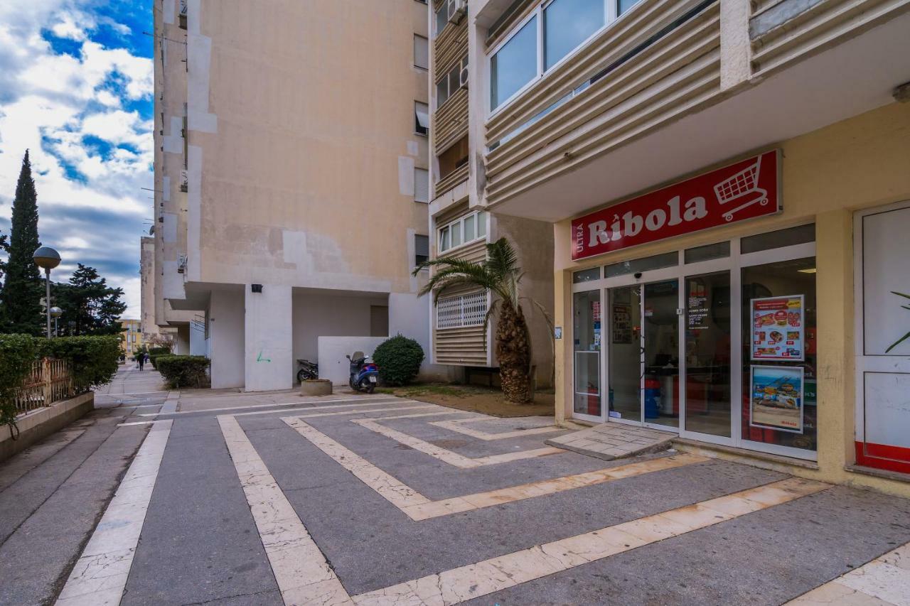 2 Bedroom Apartment/Parking/Market Split Extérieur photo