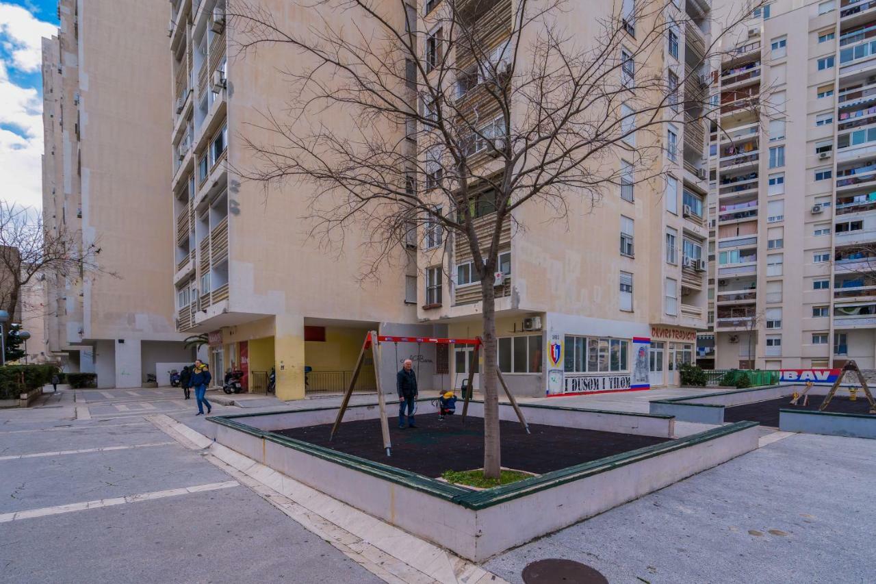 2 Bedroom Apartment/Parking/Market Split Extérieur photo